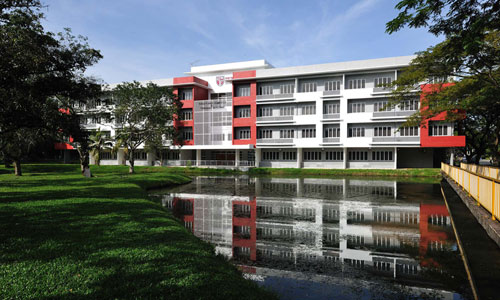 馬來西亞博特拉大學.jpg